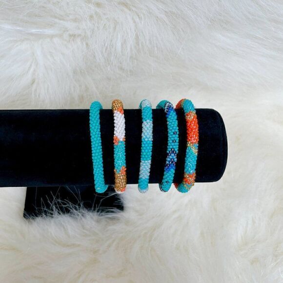 HAND CRAFTED in Nepal Beaded Bracelets (set of 5) TURQOR1 - Picture 4 of 4